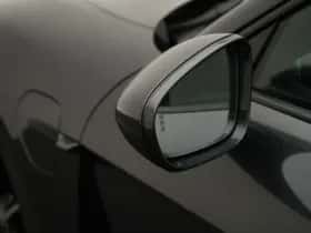 Porsche Taycan (2024) thumbnail 8