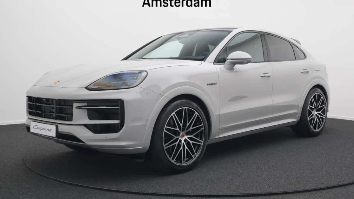 Porsche Cayenne (2026) — foto 1