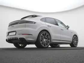 Porsche Cayenne (2026) thumbnail 14