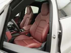 Porsche Cayenne (2026) thumbnail 5