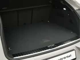 Porsche Cayenne (2026) thumbnail 44
