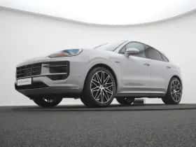 Porsche Cayenne (2026) thumbnail 6