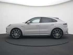 Porsche Cayenne (2026) thumbnail 69