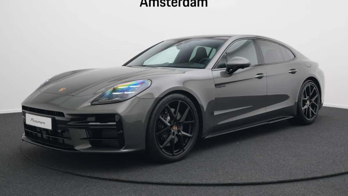 Porsche Panamera (2025) — foto 1