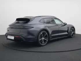 Porsche Taycan (2025) thumbnail 2