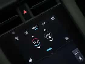 Porsche Taycan (2025) thumbnail 33
