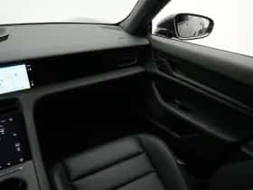 Porsche Taycan (2025) thumbnail 50