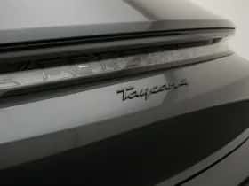 Porsche Taycan (2025) thumbnail 7