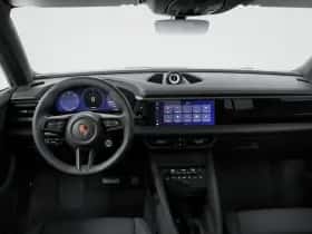 Porsche Macan (2025) thumbnail 5