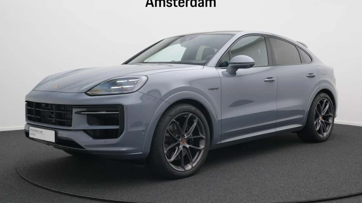 Porsche Cayenne (2025) — foto 1