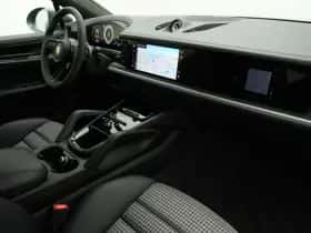 Porsche Cayenne (2025) thumbnail 50
