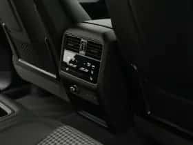 Porsche Cayenne (2025) thumbnail 52