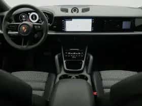 Porsche Cayenne (2025) thumbnail 7
