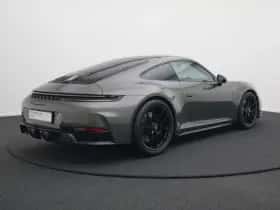 Porsche 911 (2026) thumbnail 6