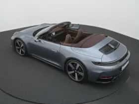 Porsche 911 (2024) thumbnail 20