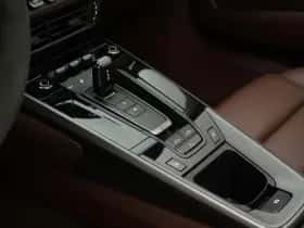 Porsche 911 (2024) thumbnail 30