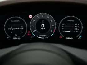 Porsche 911 (2024) thumbnail 35