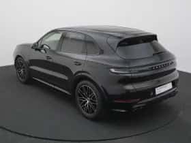 Porsche Cayenne (2024) thumbnail 11