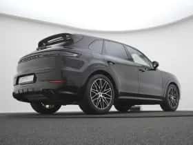 Porsche Cayenne (2024) thumbnail 18