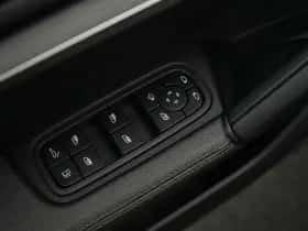 Porsche Cayenne (2024) thumbnail 26