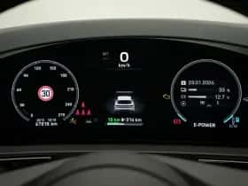 Porsche Cayenne (2024) thumbnail 32