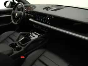 Porsche Cayenne (2024) thumbnail 44