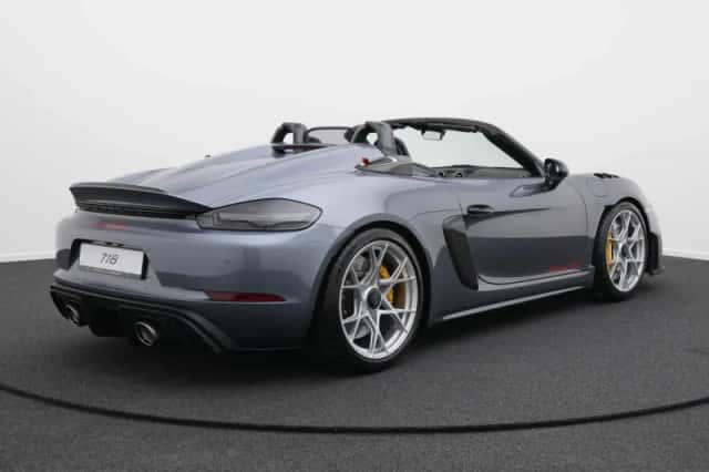 Porsche 718 (2025) thumbnail 4
