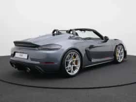 Porsche 718 (2025) thumbnail 4