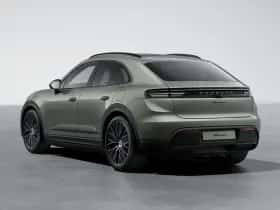 Porsche Macan (2025) thumbnail 3