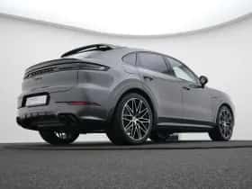 Porsche Cayenne (2026) thumbnail 24