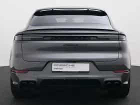 Porsche Cayenne (2026) thumbnail 5