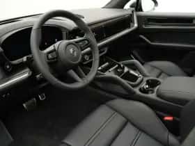 Porsche Cayenne (2026) thumbnail 29
