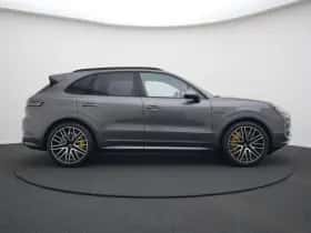 Porsche Cayenne (2026) thumbnail 59