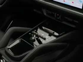 Porsche Cayenne (2026) thumbnail 95