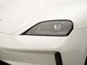 Porsche Taycan (2025) thumbnail 12