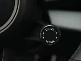 Porsche Taycan (2025) thumbnail 32
