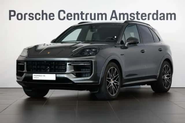 Porsche Cayenne (2025) thumbnail 1