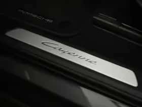 Porsche Cayenne (2025) thumbnail 12