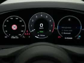 Porsche Cayenne (2025) thumbnail 34