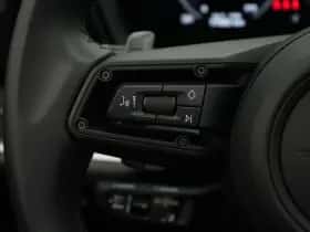 Porsche Cayenne (2025) thumbnail 40