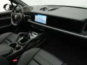 Porsche Cayenne (2025) thumbnail 48
