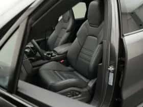 Porsche Cayenne (2025) thumbnail 6