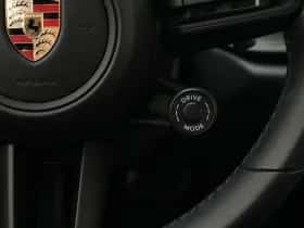 Porsche 911 (2022) thumbnail 44