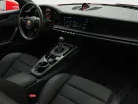 Porsche 911 (2022) thumbnail 47