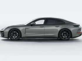 Porsche Panamera (2026) thumbnail 2