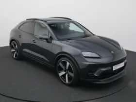 Porsche Macan (2025) thumbnail 13