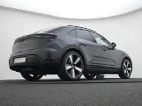 Porsche Macan (2025) thumbnail 27