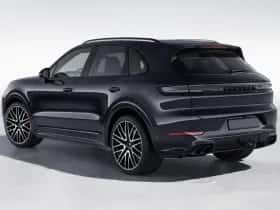 Porsche Cayenne (2026) thumbnail 3