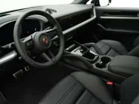 Porsche Cayenne (2026) thumbnail 31