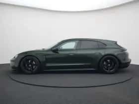 Porsche Taycan (2025) thumbnail 2